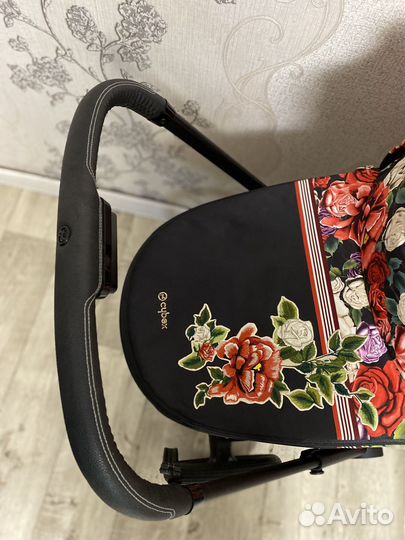 Cybex Priam 3 blossom шасси+люлька