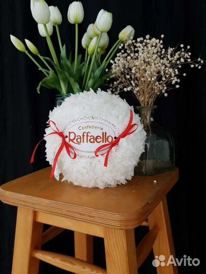 Большой киндер сюрприз