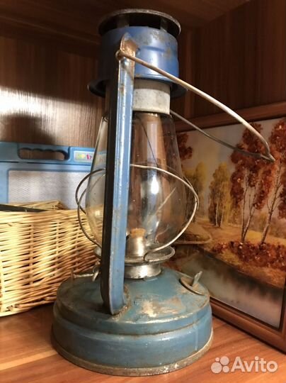 Винтажная керосиновая лампа