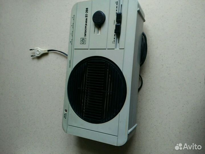 Трехпрогрсаммный приеммник 