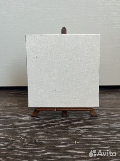 Мольберт настольный маленький