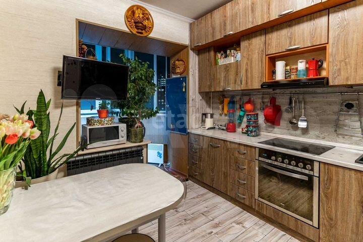 2-к. квартира, 60,3 м², 5/5 эт.