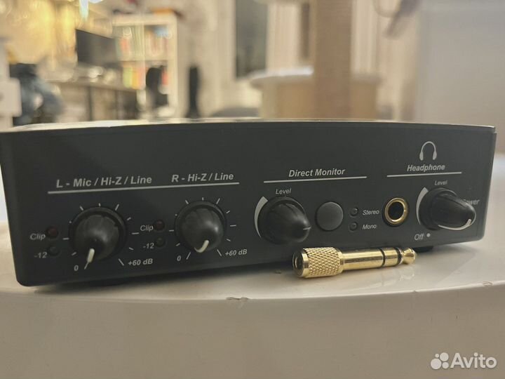 Культовая звуковая карта/преамп emu 0202