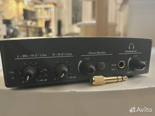 Культовая звуковая карта/преамп emu 0202