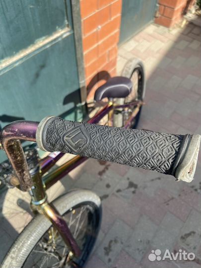 Трюковой велосипед bmx