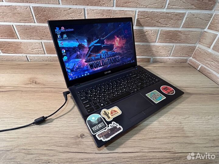 Ноутбук DNS W650SH(core I3+GT740M-2GB+8GB+SSD 128)