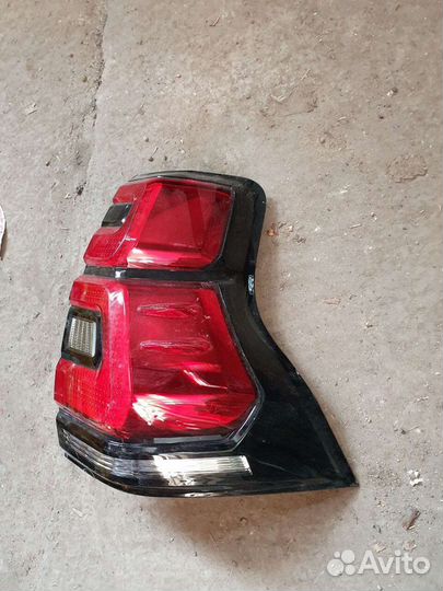 Фонарь правый Prado 150 Прадо 150 рестайлинг