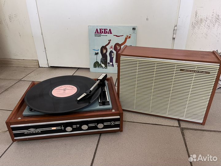 Проигрыватель винила Аккорд-201. СССР