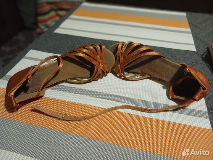 Туфли для бальных танцев