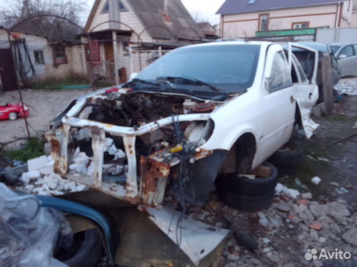 Запчасти Lifan Breez (520)