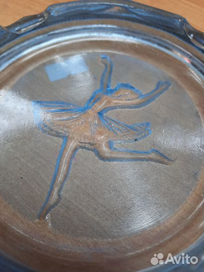 Пепельница балерина