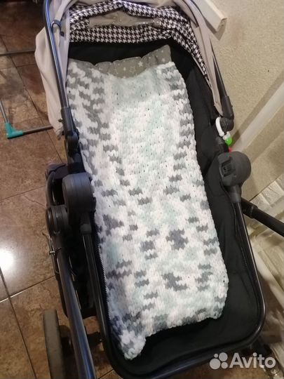 Плед детский вязанный