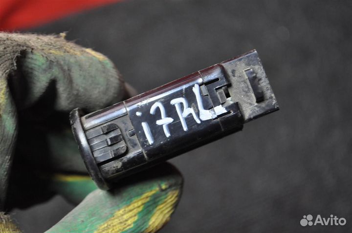 Кнопка стеклоподъемника задняя левая daewoo nexi