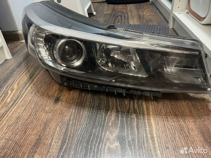 Киа церато 3 фара передняя правая (ксинон )