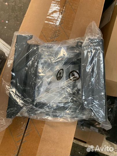 Кронштейн защитный HP Desktop Mini Dual vesa много