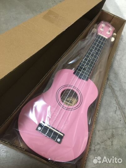 Укулеле сопрано tutti JR-11 PK розовая