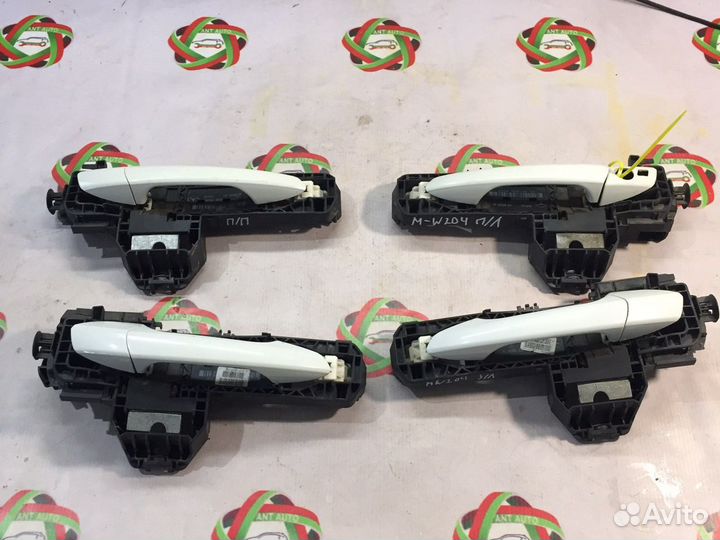 Mercedes W204 C180 Внешние ручки дверей