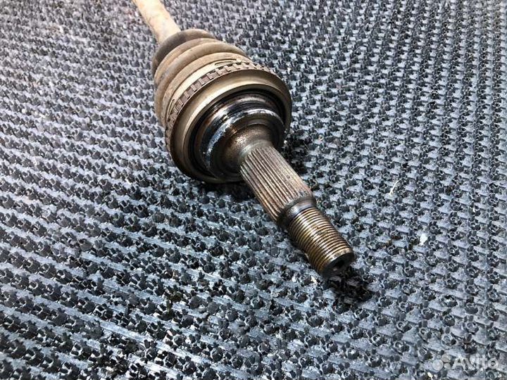 Привод задний правый Toyota Mark Qualis MCV25