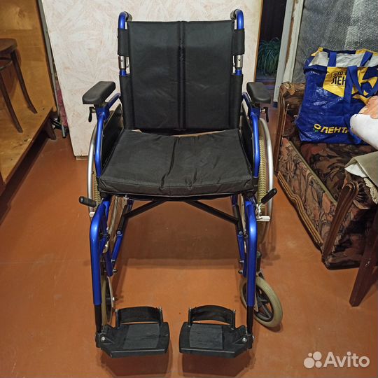 Кресло-коляска для инвалидов. Модель 5000