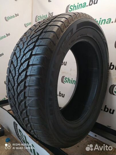 Bridgestone Blizzak LM-80 255/55 R18
