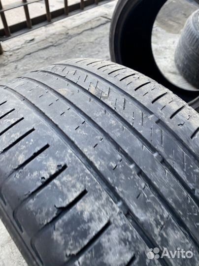Kinforest KF-550 255/40 R18