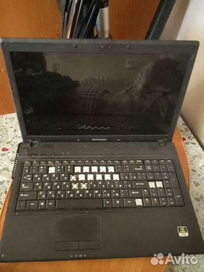 Lenovo g560