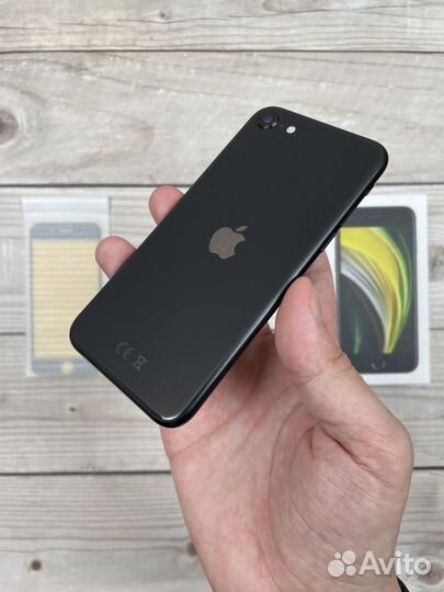 iPhone SE (2020), 64 ГБ