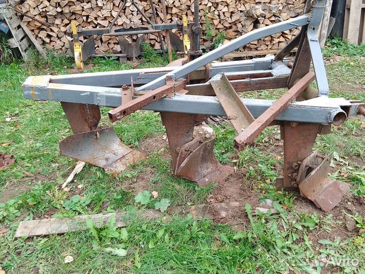 Плуг на т 40