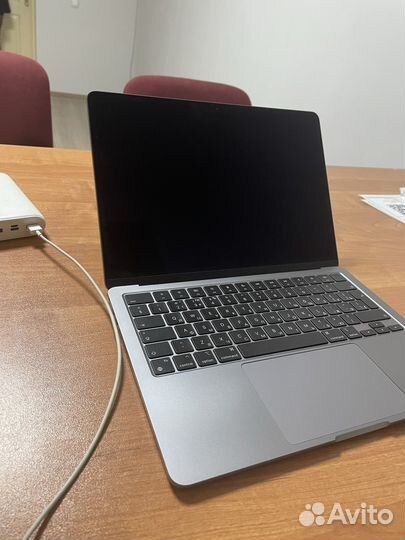 Apple MacBook air 13 2022 m2 256