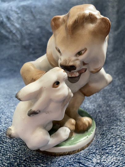 Советская статуэтка «Заяц во хмелю» лфз