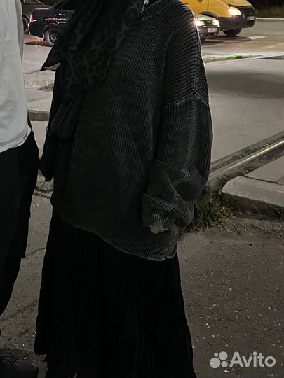 Свитер женский