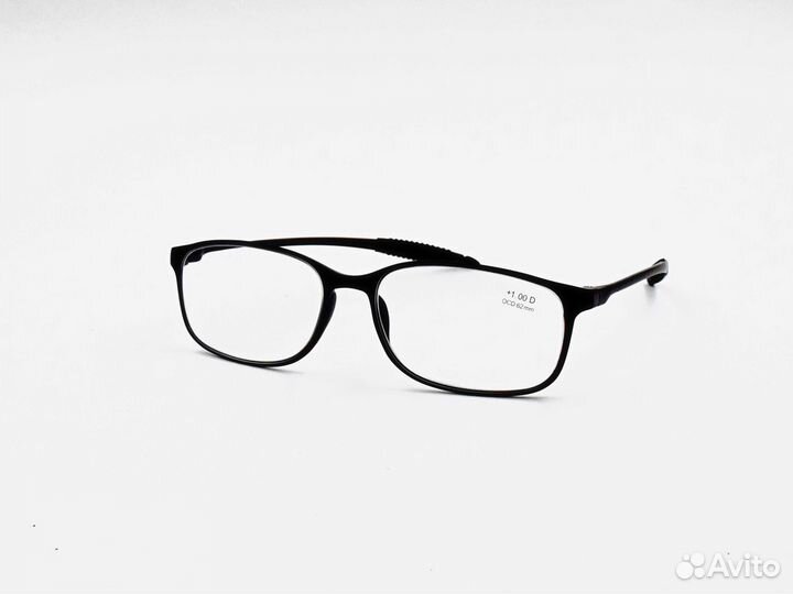 Очки для зрения мужские +2. Есть все диоптрии