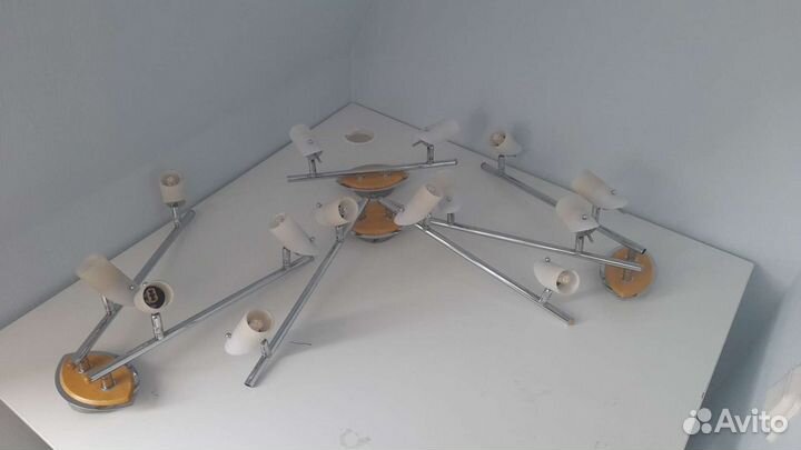 Светильник потолочный