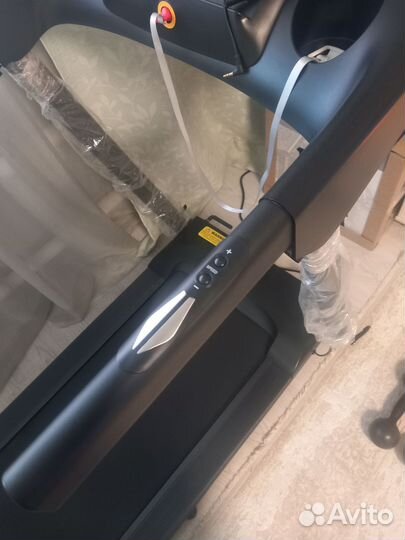 Беговая дорожка электрическая