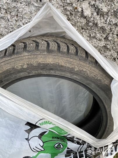 Nokian Tyres Hakkapeliitta 9 SUV 235/55 R20