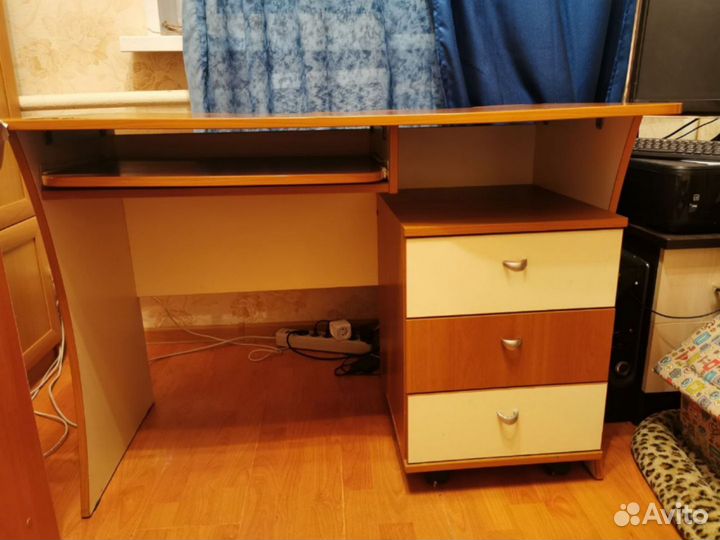 Компьютерный стол бу