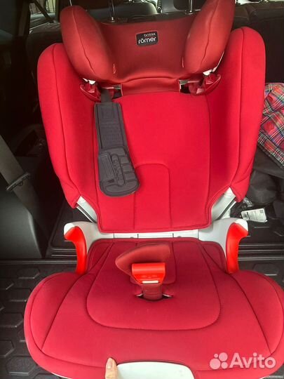 Детское автомобильное кресло britax romer