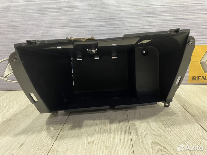 Крышка бардачка Бардачок nissan micra K12