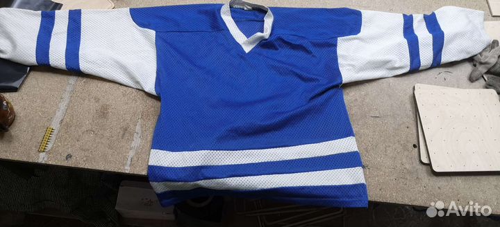 Налокотники,свитер, нагрудник