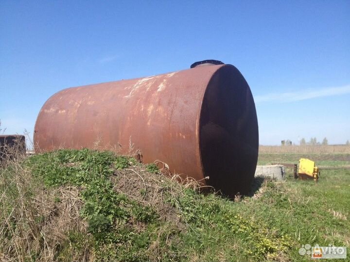 Цистерны 25 кубов. Бочка металлическая