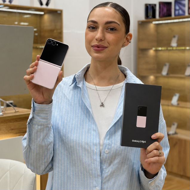 Samsung Galaxy Z Flip5, 8/256 ГБ, SIM + eSIM