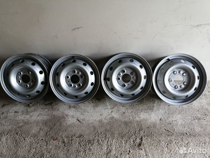 Продам диски на LDV Maxus
