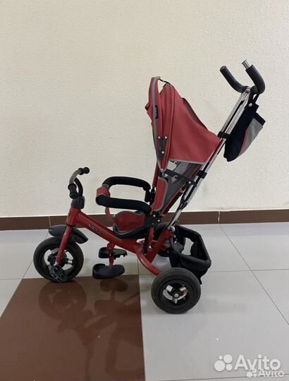 Трехколесный велосипед