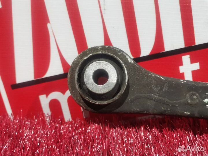 Рычаг подвески верхний задний правый Mercedes-Benz