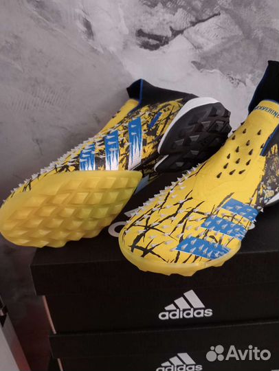Сороконожки adidas predator freak 1 TF