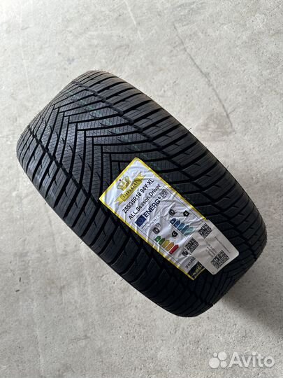 Imperial All Season Driver 255/35 R18 94Y
