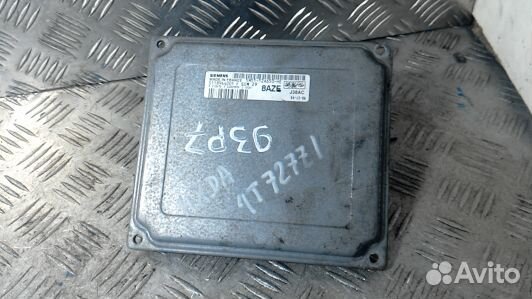 Блок управления двигателем ford focus 2 (93P07PF01