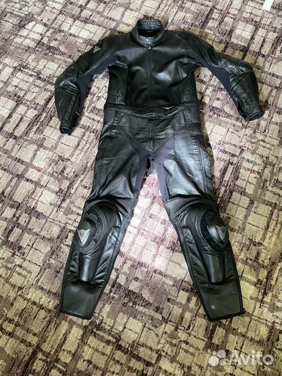 Мотокомбинезон раздельный dainese