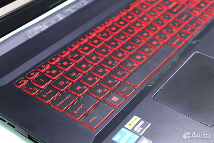 Игровой ноутбук MSI Katana 17 / RTX 3050