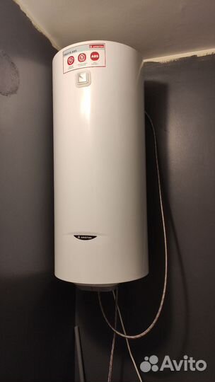 Водонагреватель Ariston